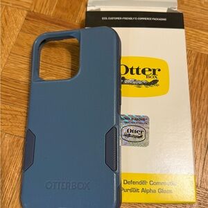 OtterBox Defender Series Blue Phone Case for iPhone 13 Pro
